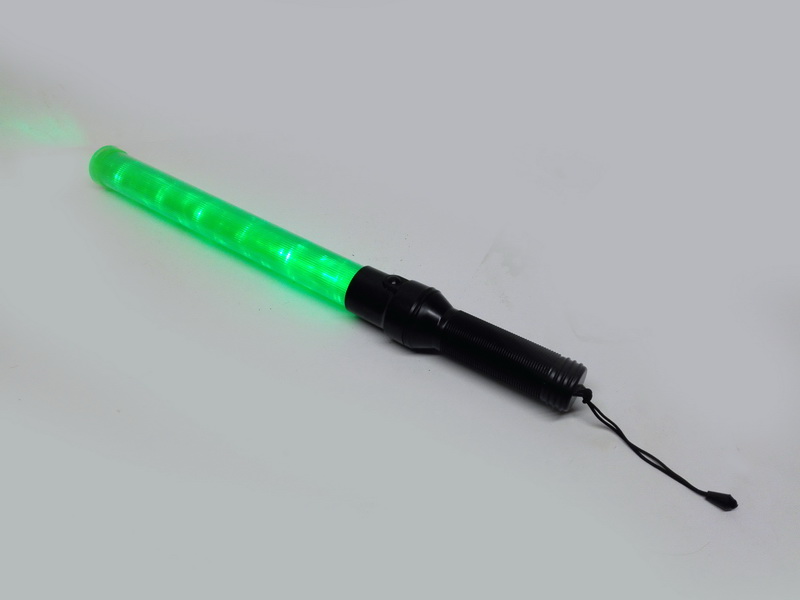 linterna señalizacion policia verde led fijo-intermit.2pilasd.plast.largo 54xo4-5.3 2u